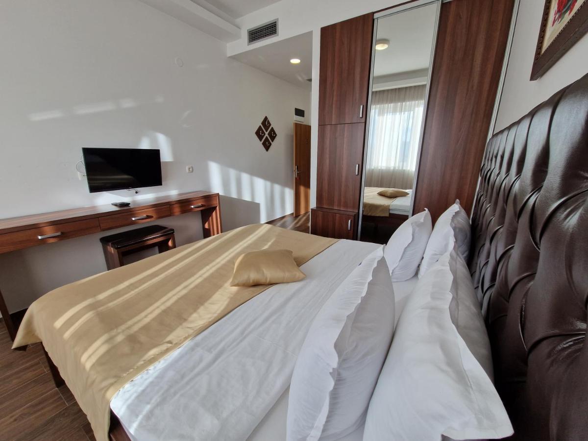 Mitrovici  Motel Celebic المظهر الخارجي الصورة