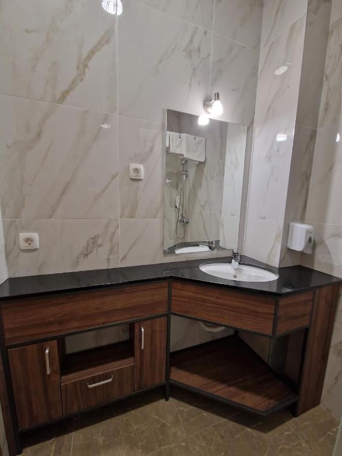 Mitrovici  Motel Celebic المظهر الخارجي الصورة