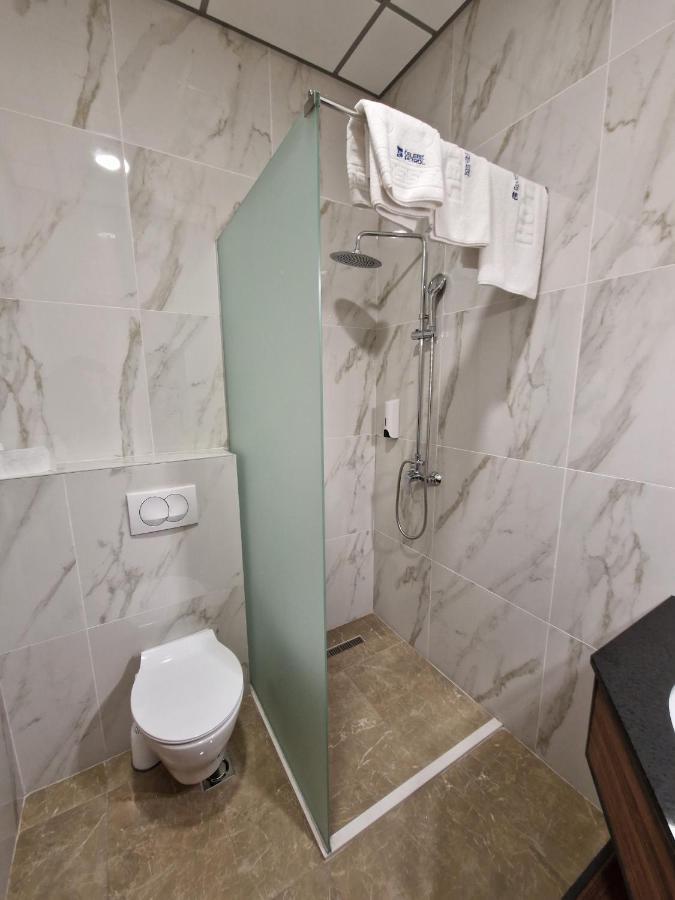 Mitrovici  Motel Celebic المظهر الخارجي الصورة
